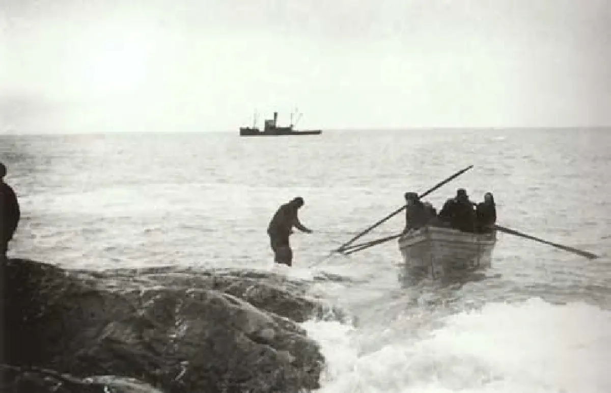 The Endurance Paradox – Part 9: The Burden of the Bridge and Leadership's Loneliest Moment