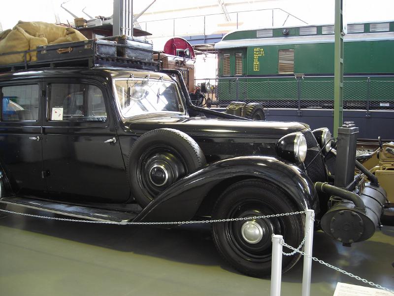 Adler Diplomat
