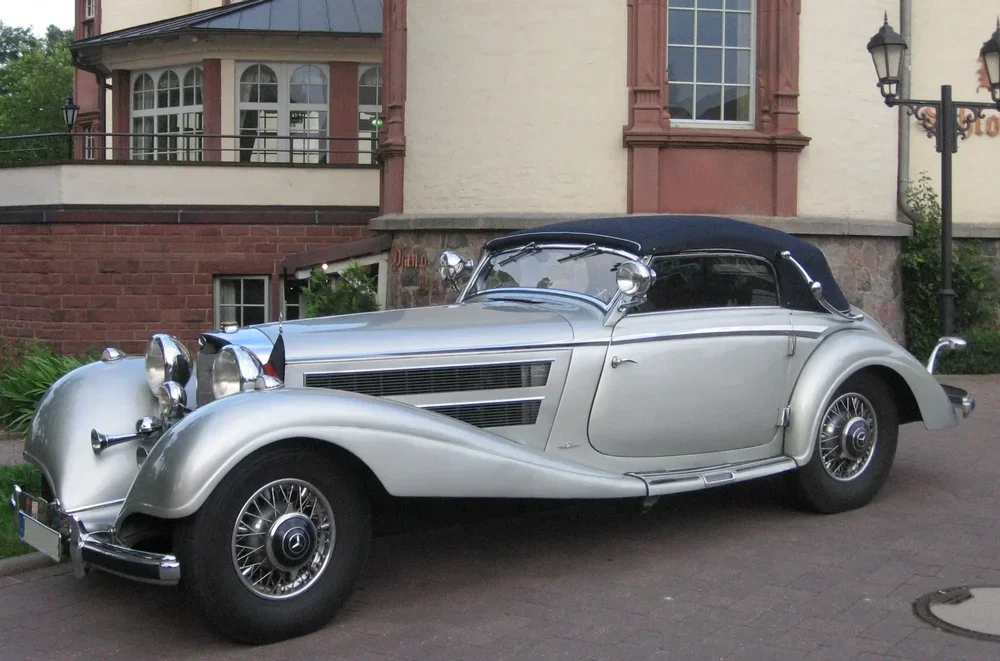 A Mercedes-Benz 500K Cabriolet—German engineering excellence.
